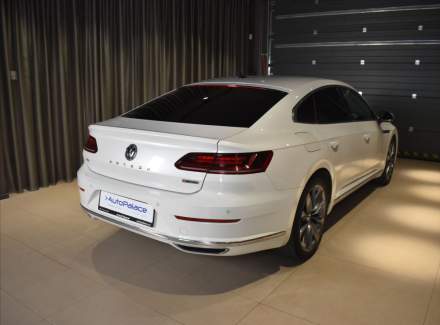 Volkswagen - Arteon