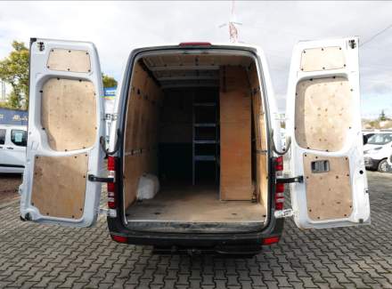 Mercedes-Benz - Sprinter