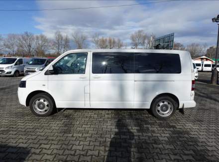 Volkswagen - Caravelle