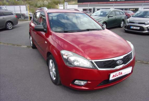 Kia - Cee'd
