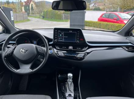 Toyota - C-HR