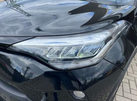 Toyota - C-HR