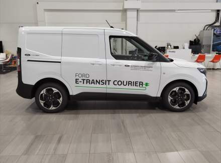 Ford - Transit Courier