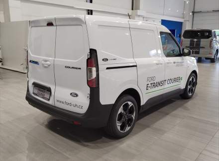 Ford - Transit Courier