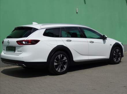 Opel - Insignia
