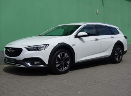 Opel - Insignia