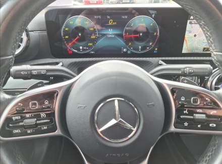 Mercedes-Benz - CLA