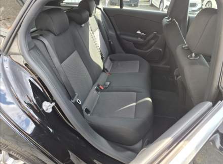 Mercedes-Benz - CLA