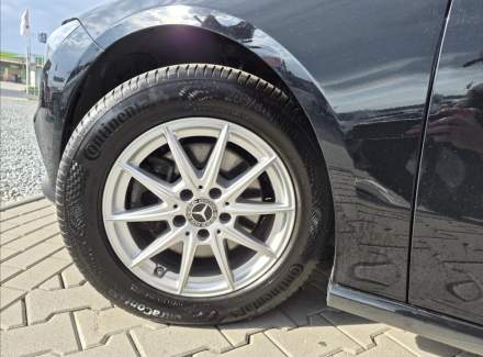 Mercedes-Benz - CLA