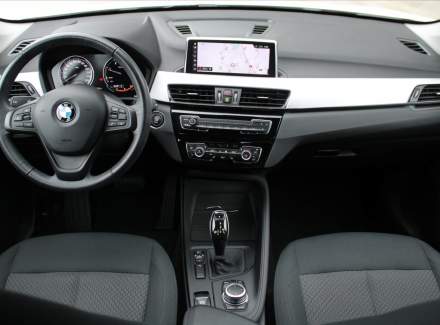 BMW - X1