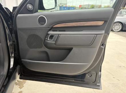 Land Rover - Discovery