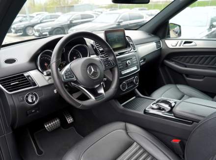 Mercedes-Benz - GLE