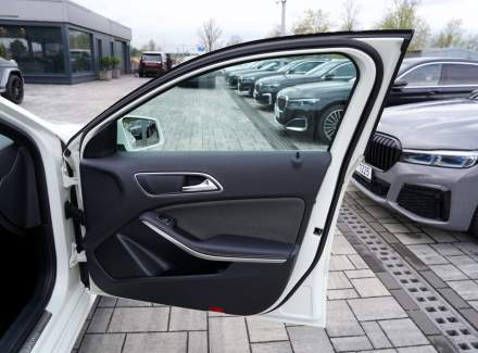 Mercedes-Benz - A-class