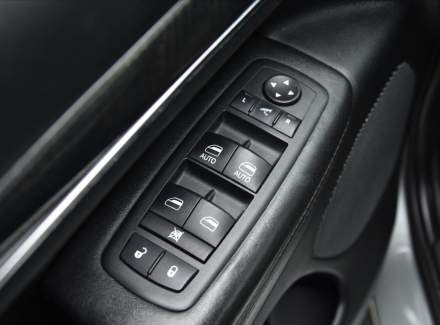 Jeep - Grand Cherokee