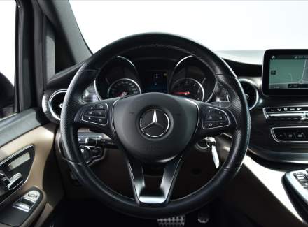Mercedes-Benz - V-class