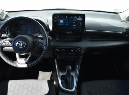 Toyota - Yaris