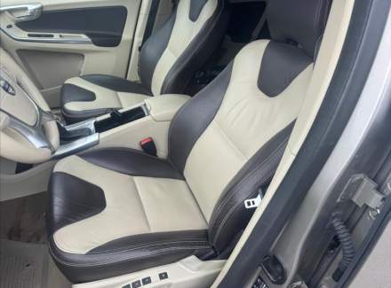 Volvo - XC60