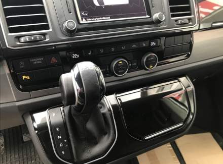 Volkswagen - Caravelle