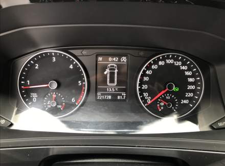 Volkswagen - Caravelle