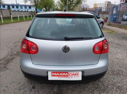 Volkswagen - Golf