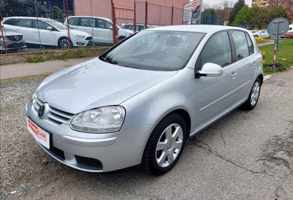 Volkswagen - Golf