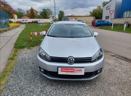 Volkswagen - Golf