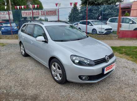 Volkswagen - Golf