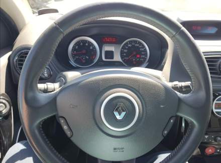 Renault - Clio