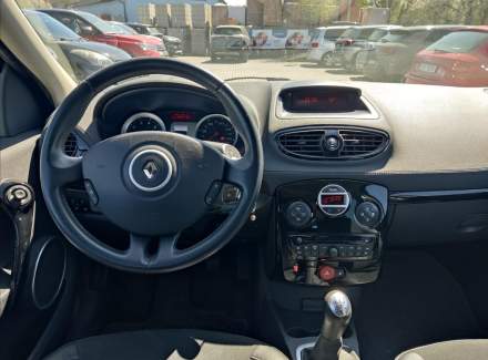 Renault - Clio