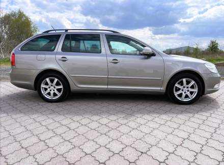 Škoda - Octavia