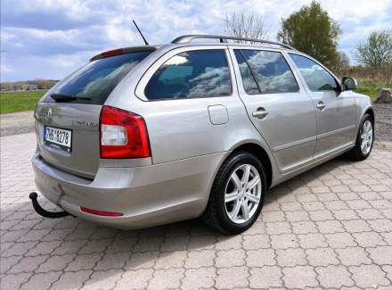 Škoda - Octavia