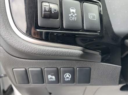 Mitsubishi - Outlander