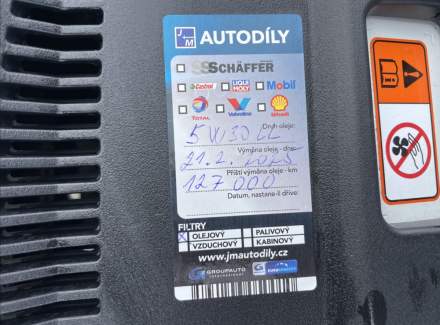 Mitsubishi - Outlander