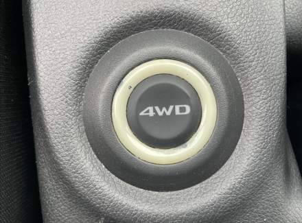 Mitsubishi - Outlander