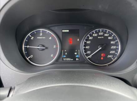 Mitsubishi - Outlander