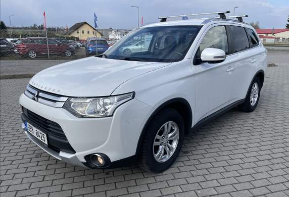 Mitsubishi - Outlander
