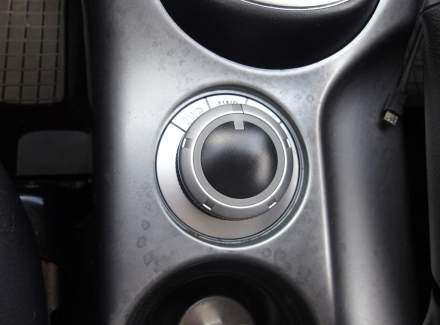 Mitsubishi - Outlander