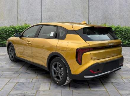 Kia - K4