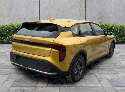 Kia - K4