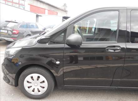 Mercedes-Benz - Vito