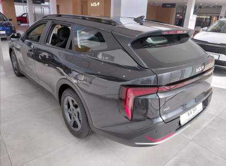 Kia - K4