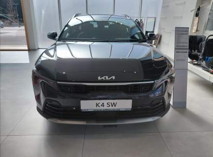 Kia - K4