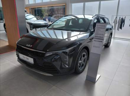 Kia - K4