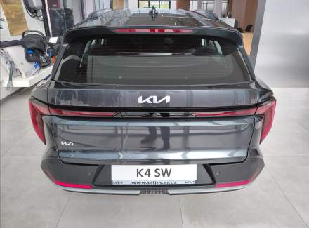 Kia - K4