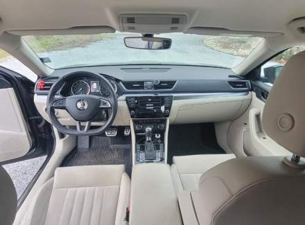 Škoda - Superb