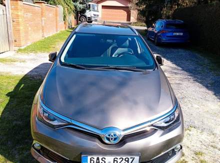 Toyota - Auris