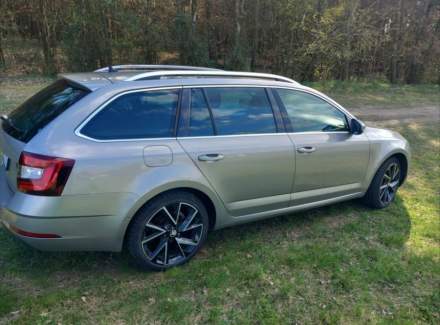 Škoda - Octavia