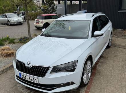 Škoda - Superb