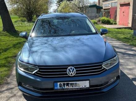 Volkswagen - Passat