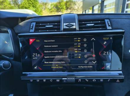 DS Automobiles - DS7 Crossback